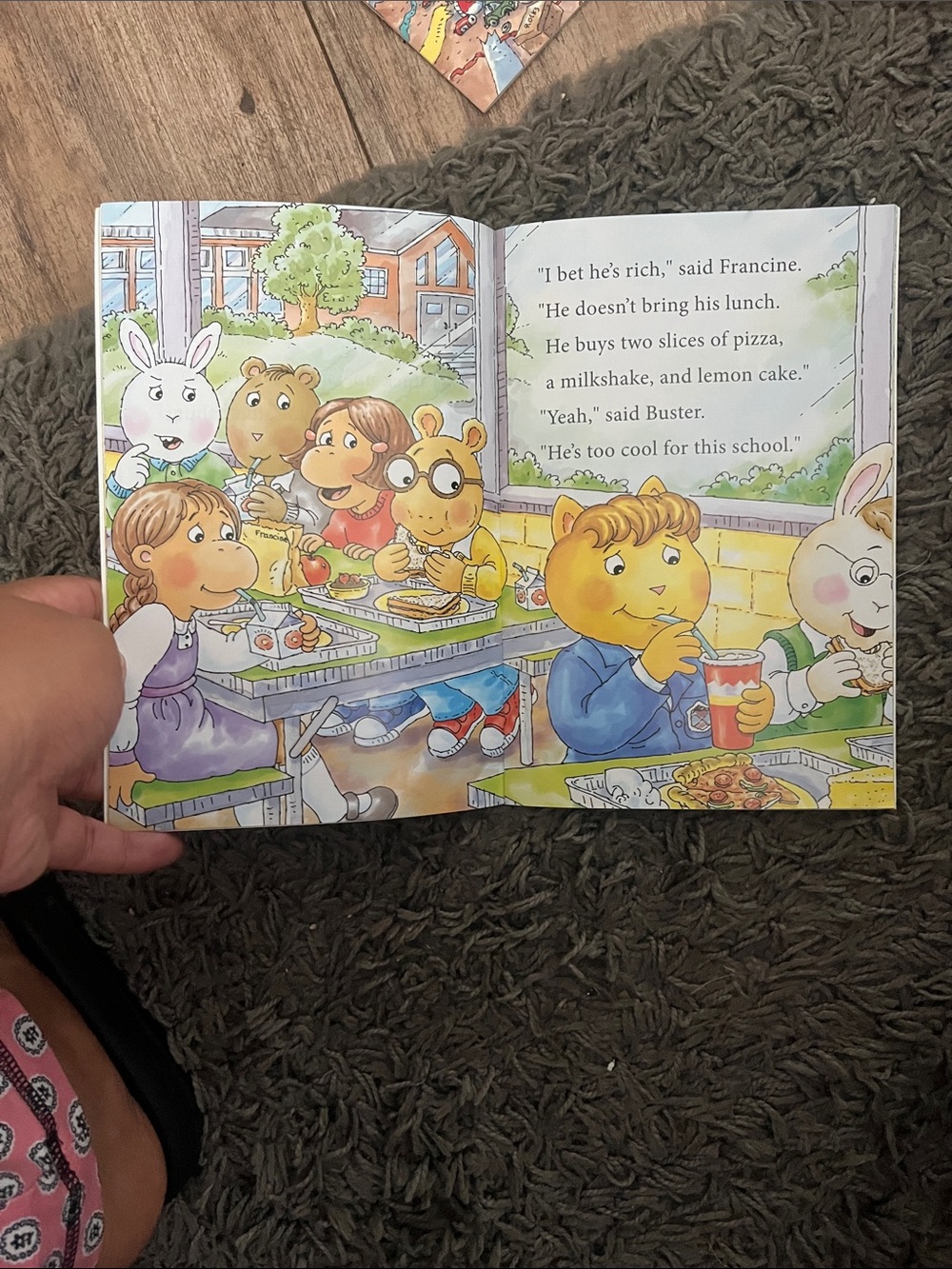 Arthur Books - Picture 3 of 5